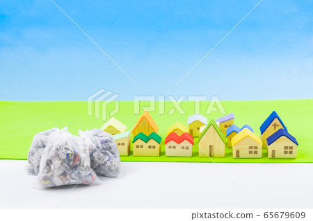 House trash bag 65679609