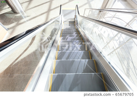 Escalator at airport terminal. Empty 65679705