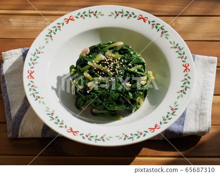 韓國料理菠菜，小菜 65687310