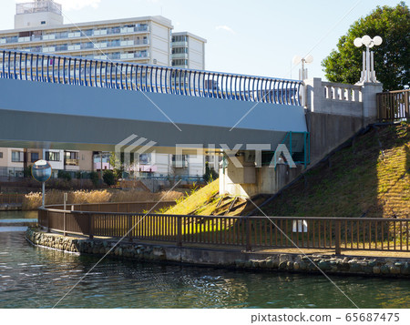 Koidikawa Clover Bridge 65687475