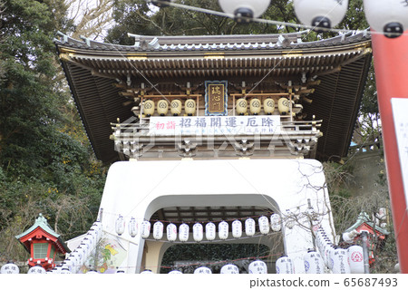 Esashima Shrine Ruisamon Esashima Shrine Ruisamon 65687493
