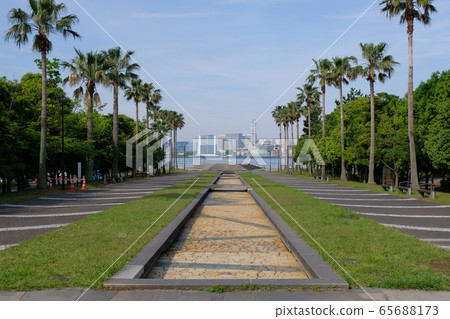 Sea breeze park 65688173