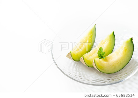Andes melon carved 65688534