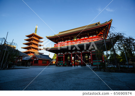 Sensoji-ji Temple Sensoji-ji Temple 65690974