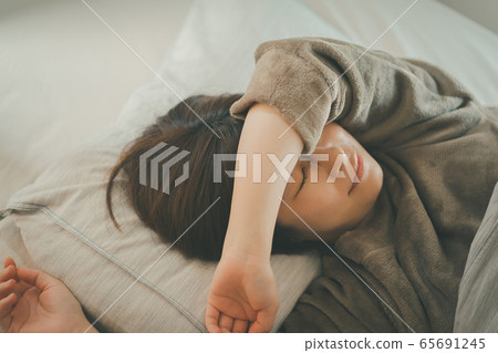 早晨 早上 女生 65691245