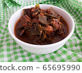 Pork curry with Garcinia cowa leaves 65695990
