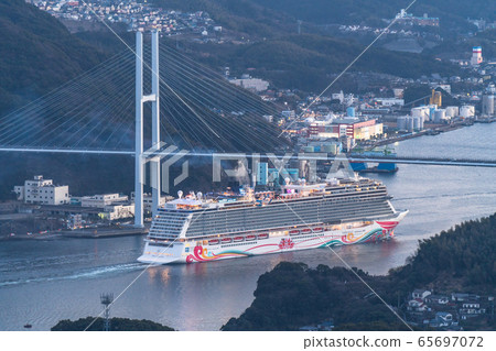 <長崎>長崎港/豪華遊輪出港 <長崎>長崎港/豪華遊輪出港 65697072