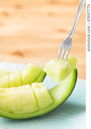 Andes melon carved 65697774