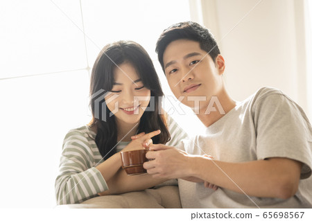 夫妻，休息，生活方式 65698567