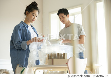 Couple, director, lifestyle Couple, director, lifestyle 65698796