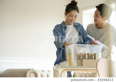 Couple, director, lifestyle Couple, director, lifestyle 65698813