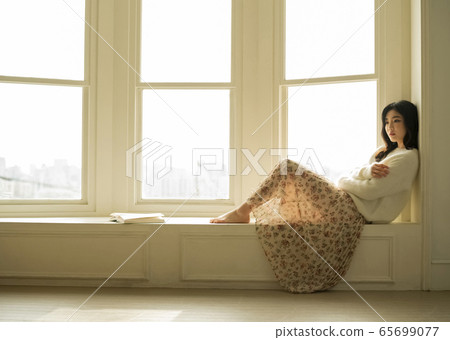Woman, rest, lifestyle 65699077