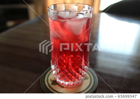 Shiso Juice 65699347