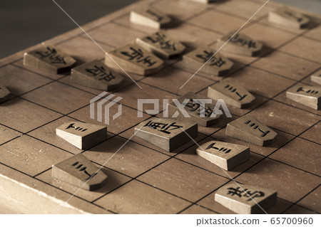 Shogi's piece 65700960