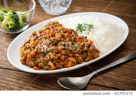 Keema curry 65705371