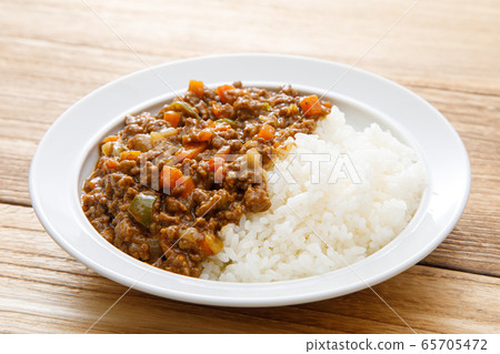 Keema curry 65705472