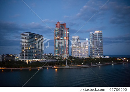 City is falling asleep. Nightlife concept. City is falling asleep. Nightlife concept. 65706990