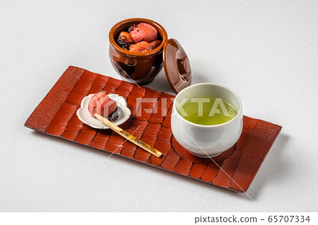 Umeboshi Japanese pickles of sour plums (Umeboshi) Umeboshi Japanese pickles of sour plums (Umeboshi) 65707334