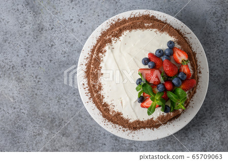 Homemade cake biscuit decorated grated chocolate, 65709063