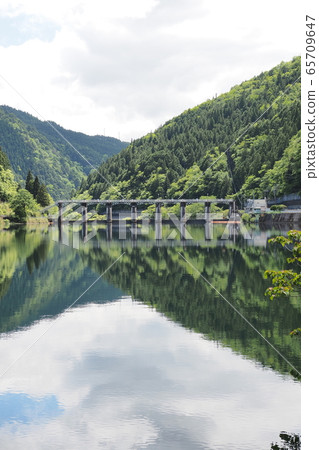 Reflection of Hida River Shimohara Dam Reflection of Hida River Shimohara Dam 65709647