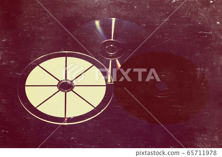 Damaged laser music retro disc Damaged laser music retro disc 65711978