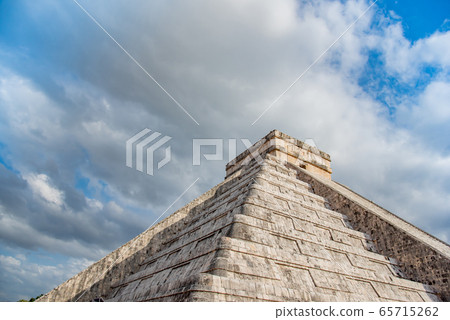 Mexico Chichen Itza Ruins Kukulkan Advent Day Mexico Chichen Itza Ruins Kukulkan Advent Day 65715262