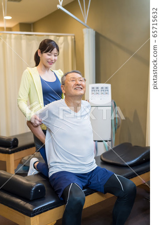 高級手法按摩 65715632
