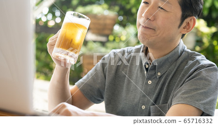 男士啤酒夏季 男士啤酒夏季 65716332