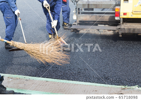 鋪路工程 65718098