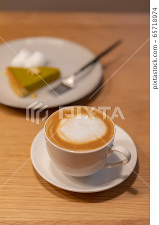 Cafe latte Cafe latte 65718974
