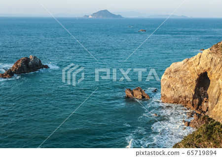 View of Kamijima over the Pacific Ocean 65719894