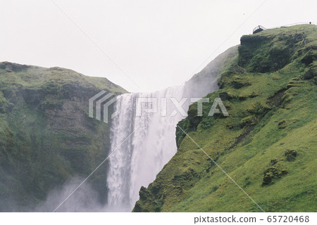Waterfall in Iceland 65720468