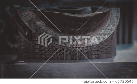 Object printed on metal 3d printer. Object printed in laser sintering machine Object printed on metal 3d printer. Object printed in laser sintering machine 65720545