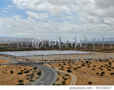 Solar Panels farm to Harness the Power of Nature to generate free green energy. Palm Springs 65720827