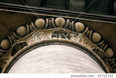 part of the decor of an old antique column part of the decor of an old antique column 65722182