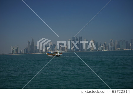 Qatar Doha Corniche 65722814