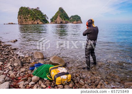 [靜岡縣西伊豆町]多嘉島和Sehama海岸，瓊脂收割工作取消 65725849