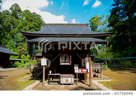 Small gate shrine 65730049