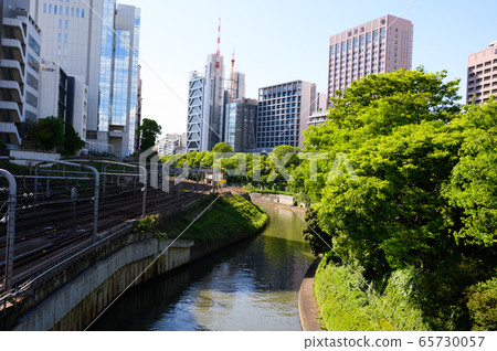 Ochanomizu Ochanomizu 65730057