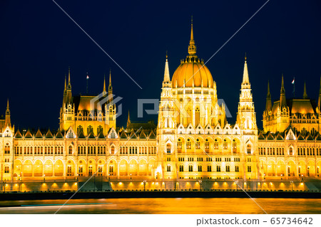 Night of Hungarian Parliament Building with Danube river in Budapest, Hungary Night of Hungarian Parliament Building with Danube river in Budapest, Hungary 65734642