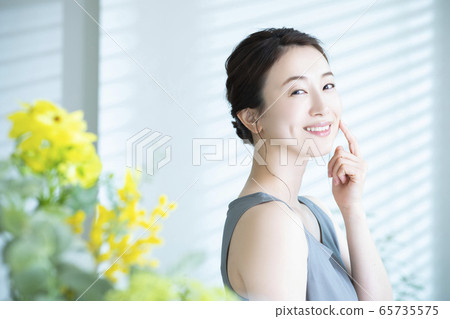 Women Beauty Beauty Skincare 65735575