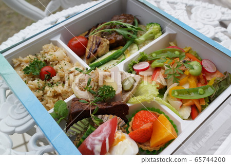 鹿兒島縣和泉市法式料理飛升食品便當盒外賣外賣 鹿兒島縣和泉市法式料理飛升食品便當盒外賣外賣 65744200