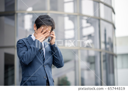 Casual business employee Casual business employee 65744819