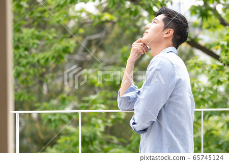 年輕人困擾生活方式 年輕人困擾生活方式 65745124