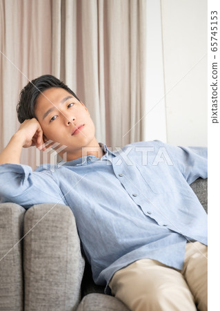 年輕人困擾生活方式 年輕人困擾生活方式 65745153