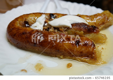 Potato sausage sour cream overseas European specialty Potato sausage sour cream overseas European specialty 65746195