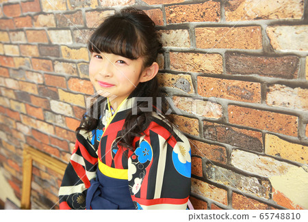 A girl in a hakama A girl in a hakama 65748810