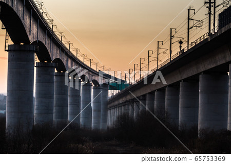 Morning on high-speed rail bridge 65753369