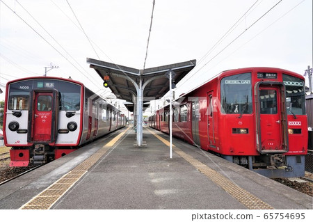 Kyushu train 65754695