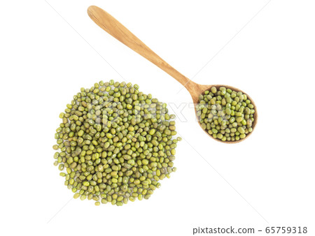 Mung beans wooden spoon isolated on white 65759318